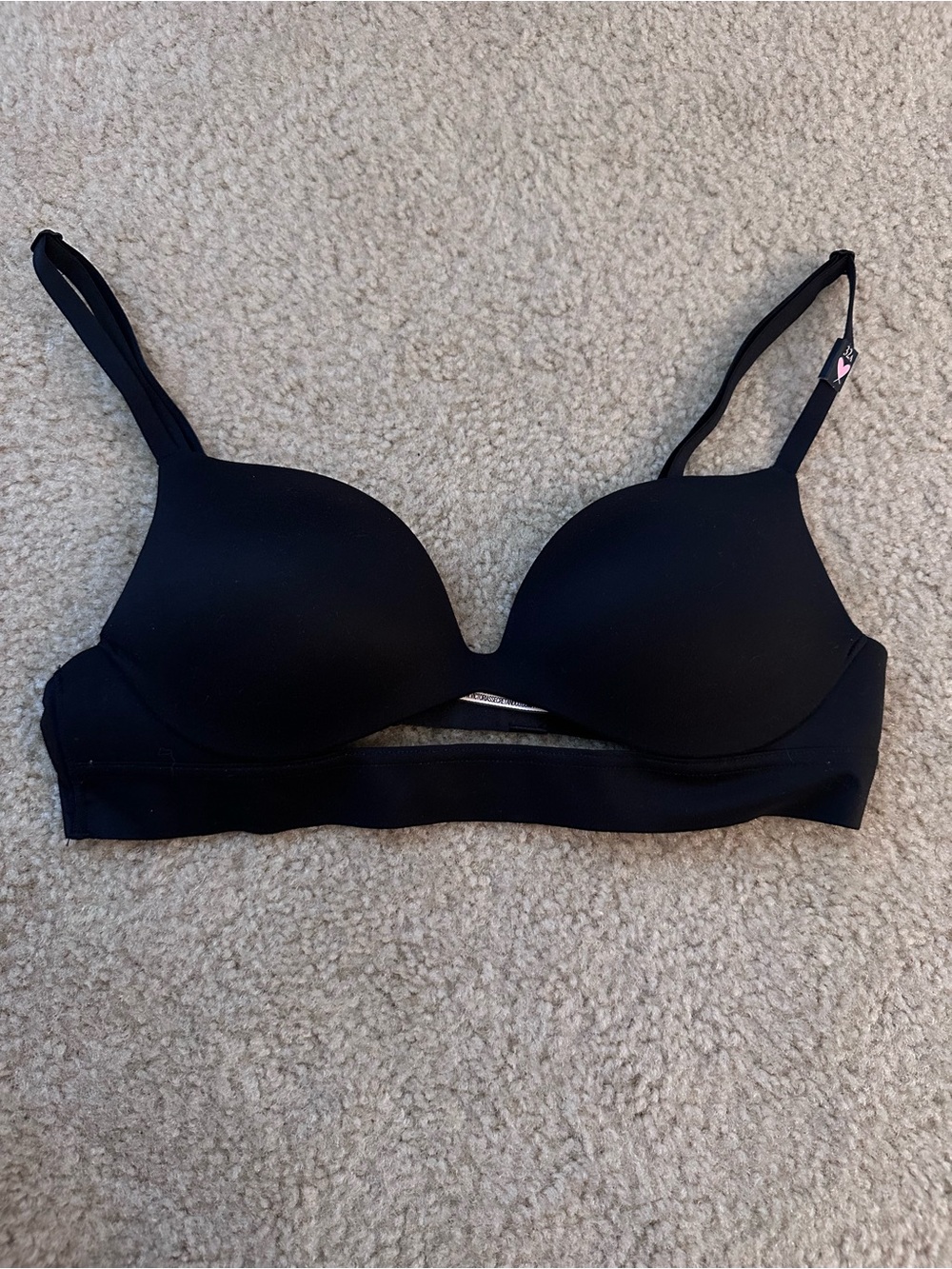 Victoria's Secret Black Smooth T-Shirt Bra NWT Size 32A